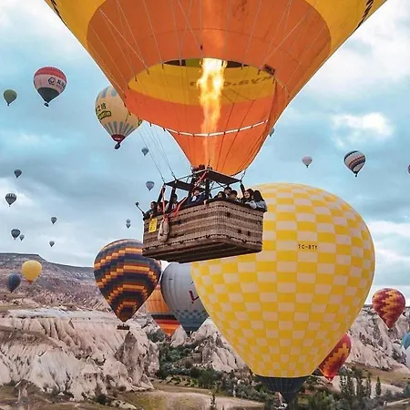 酒店 Ozbeydagli Tour *